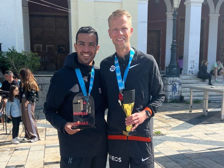 AV Passaat atleet Roy Hoornweg tweede tijdens de Patras halve marathon in Griekenland