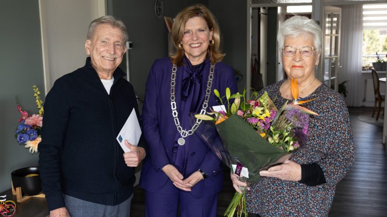 Echtpaar Stelt-Harlaar 65 jaar getrouwd