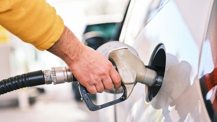 benzine tanken pixabay