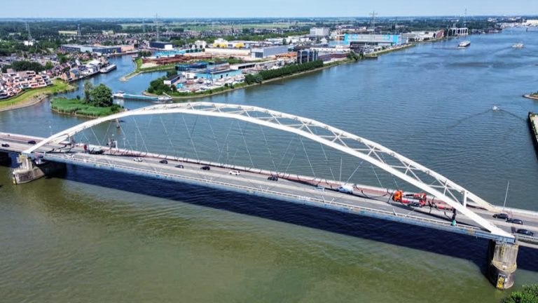 Let op: Merwedebrug (N3) nacht dicht