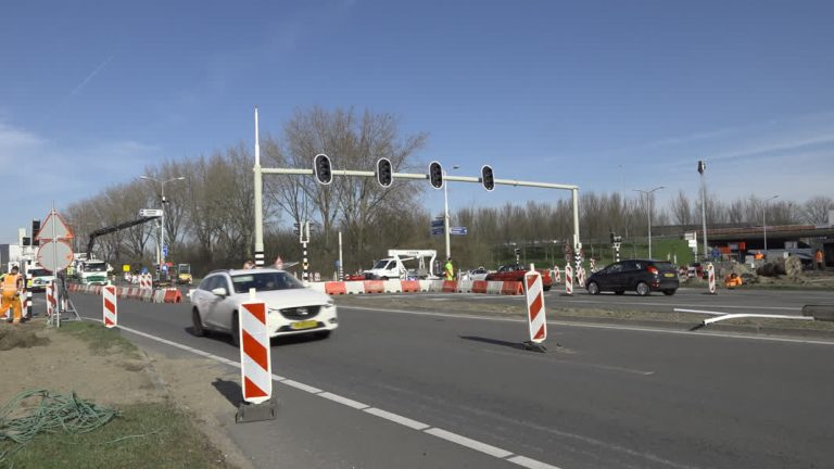 Hoe slim zijn de nieuwe verkeerslichten aan de N915?