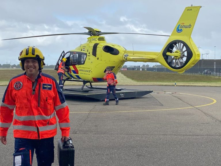 Dit is hoe de traumahelikopter levens redt: ‘Soms moeten we midden op straat opereren’