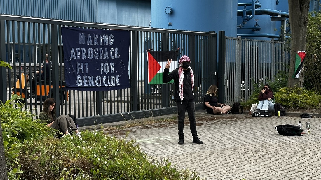 Kleinschalig protest tegen Fokker