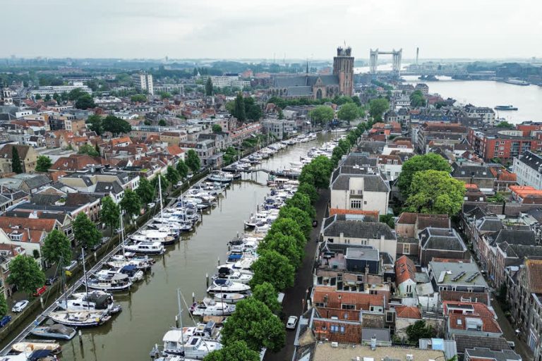 Binnenstad Dordrecht wordt half jaar later nul-emissiezone