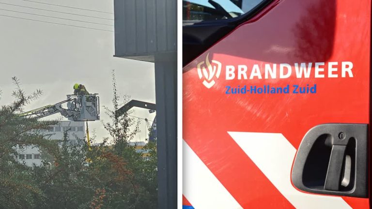 Brandweer takelt slachtoffer uit ruim van schip