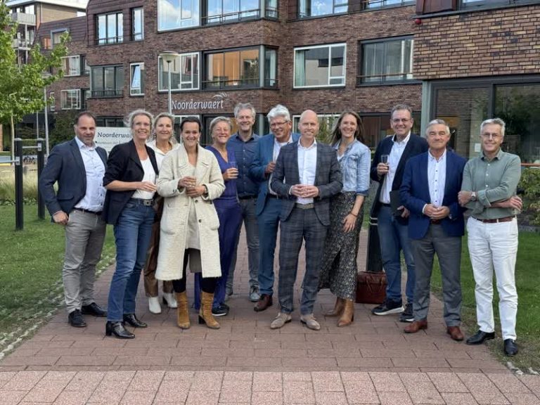 Tientallen miljoenen naar regio om personeelstekort in de zorg op te vangen