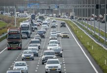 Rijkswaterstaat onderzoekt weggebruik in Zuid-Holland