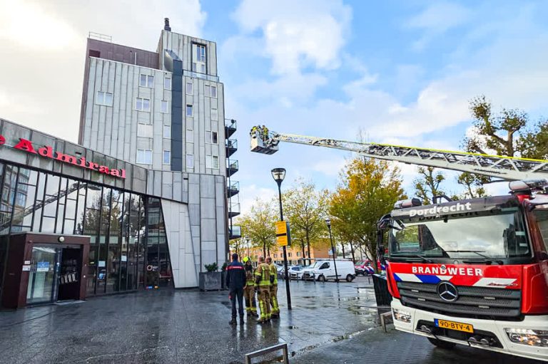 Appartementen in Dordrecht ontruimd door brand in wasruimte