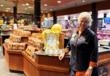 Dianne werkt 25 jaar bij bakkerij Vlot: ‘Je bouwt contact met klanten’