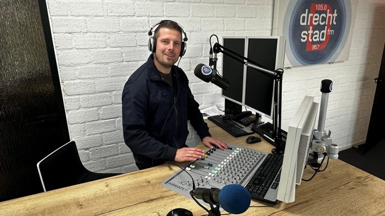 ´A New Job with the Boss’: vacatures in de regio op Drechtstad FM