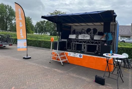 Complete drive-in show gestolen bij inbraak Zernikelaan