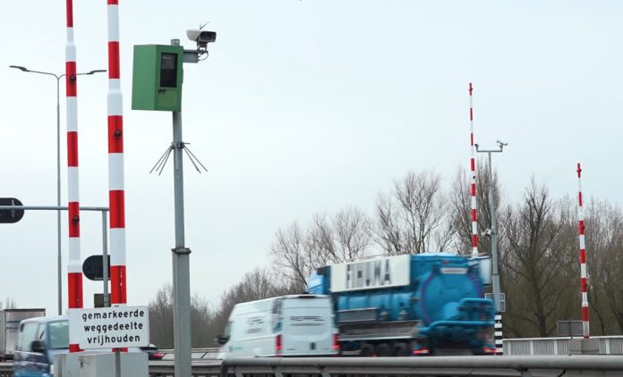 wantijbrug flitspaal streek