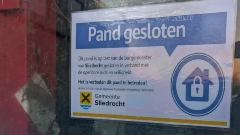 Burgemeester Sliedrecht sluit bedrijf na explosie