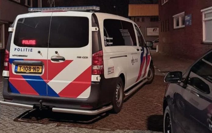 politie busje foto polie ddt
