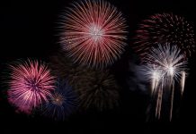 Je bankrekening spekken? Hier kun jij je vuurwerkafval en kerstboom inleveren