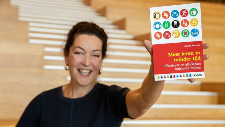 Lezing over het puberbrein én docenten ontmoeten op het Willem de Zwijger College