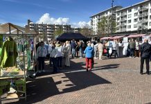 Verkiezingsmarkt: gesprekken en lekkernijen