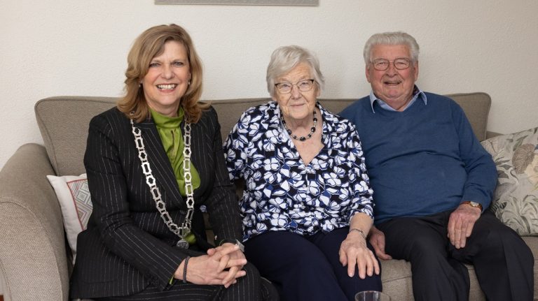 Echtpaar Diemel-Alderliesten 65 jaar getrouwd