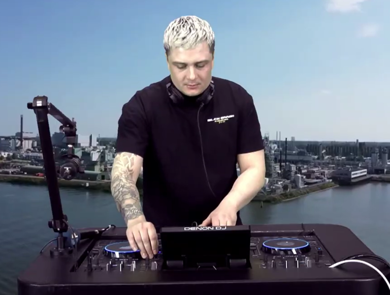 Basic Beats met gast DJ The CHIEF
