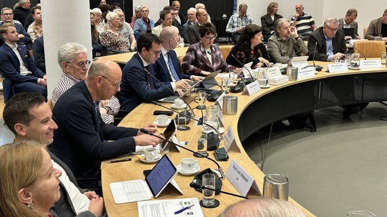 Drie partijen sluiten akkoord; nieuw college treedt begin juli aan