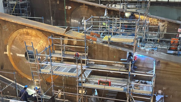 Nieuwe klep Merwedebrug wordt gebouwd in Krimpen aan den IJssel