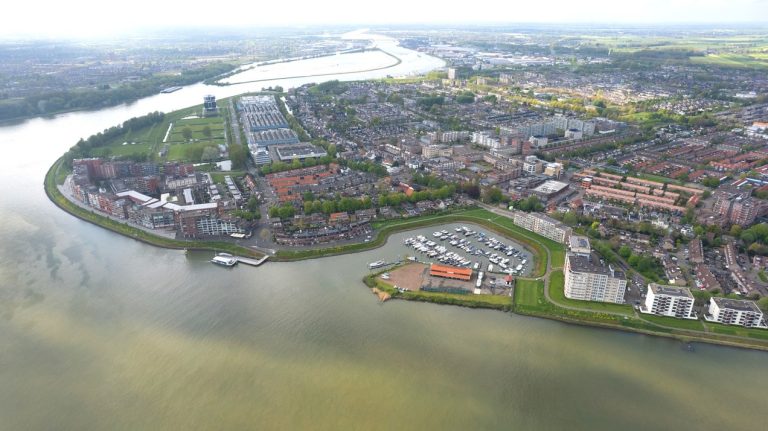 Controles en sluiting woningen in Papendrecht