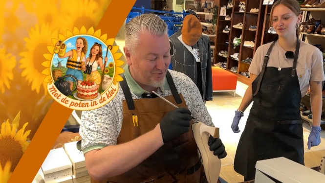 Niels verft schoenen naar wens van de klant: ‘Ik hoef nooit nee te zeggen’ (Video)