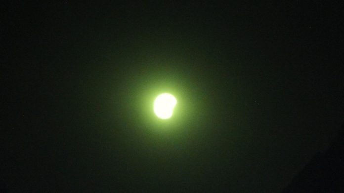eclips zonsverduistering