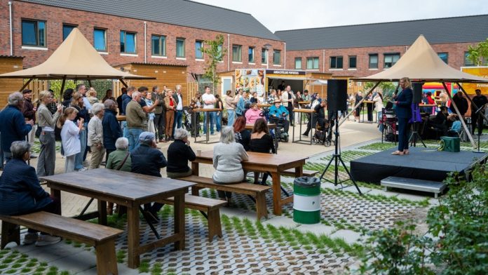 Opleverfeest-ZorgzameBuurt
