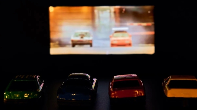 drive-in bios pixabay