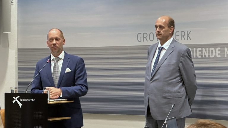 Gemeenteraad wijst formateur van VVD-huize aan, zes partijen werken aan coalitie, PVV buiten spel