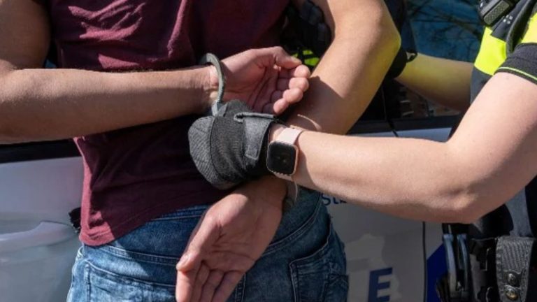 Opnieuw man opgepakt wegens bedreiging burgemeester
