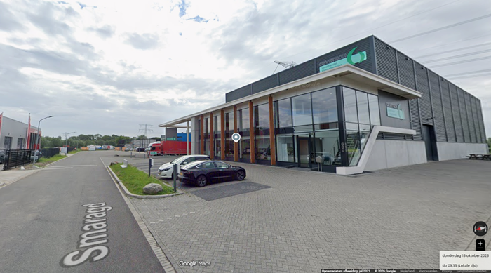 Veel rookontwikkeling na kortsluiting in Dordts bedrijfspand